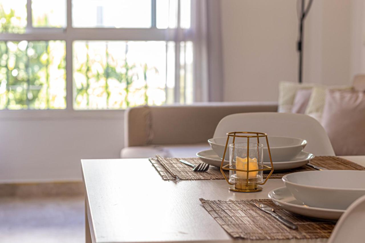 797 Holiday Rentals- Duplex Para 7 En La Carihuela A 1 Min De La Playa Torremolinos Eksteriør billede